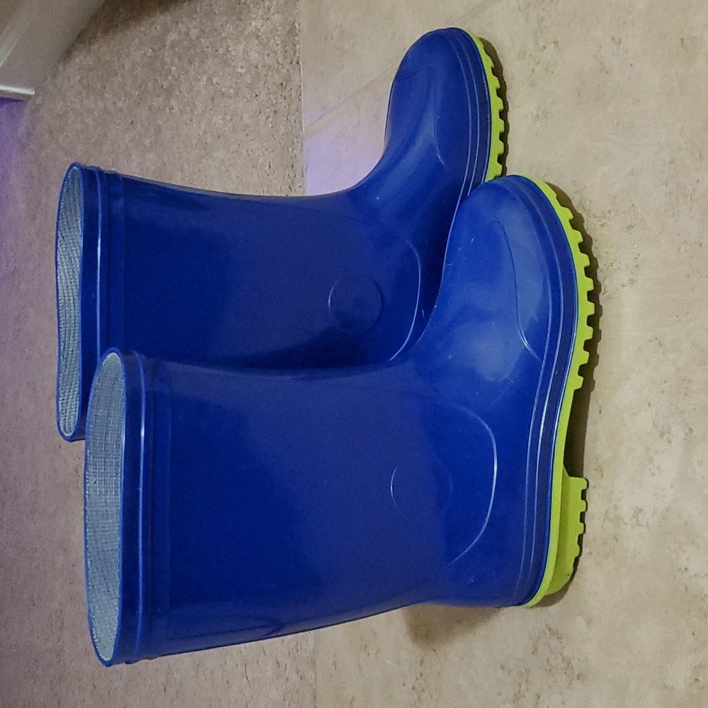 Wonder Nation kids rain boots